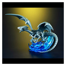 Yu-Gi-Oh! Blue Eyes White Dragon Monsters Chronicle Statue