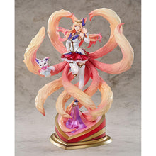 League of Legends: Star Guardian Ahri 1/7 Scale Figure by Good Smile Company