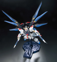 MG 1/100 ZGMF-X20A Strike Freedom Gundam (Full Burst Mode)