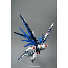 Freedom Gundam Version 2.0 (1/100 Scale) MG