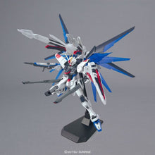 Freedom Gundam Version 2.0 (1/100 Scale) MG