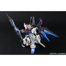 PG Strike Freedom Gundam 1/60 Model Kit