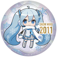 SNOW MIKU 2024 Squishy Tin Badge 15th Memorial Visual 2011ver.(Released)