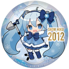 SNOW MIKU 2024 Squishy Tin Badge 15th Memorial Visual 2012ver.(Released)