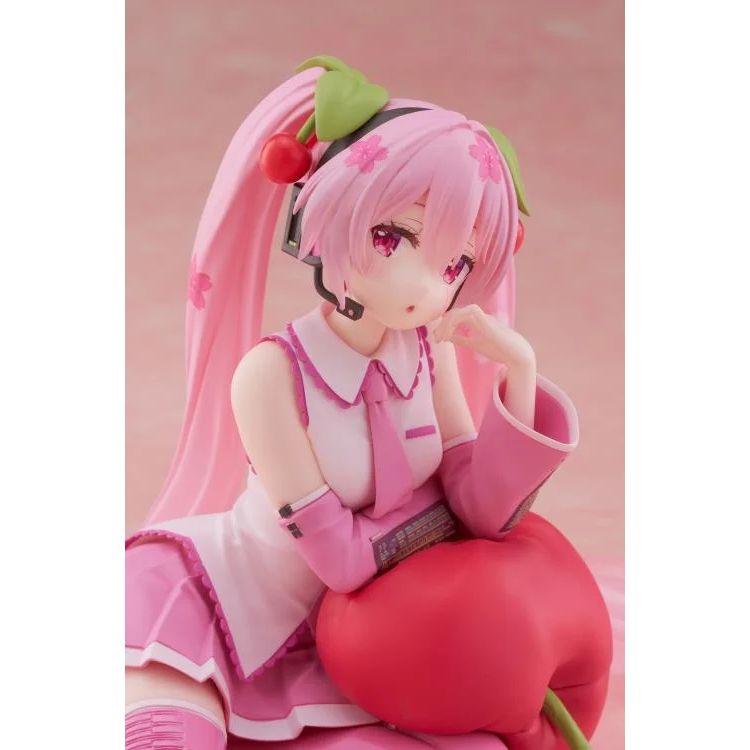 Vocaloid Desktop Cute Sakura Miku (Cherry Cushion Ver.) Figure 