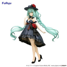 Vocaloid Trio-Try-iT Hatsune Miku (Outing Dress) Figure
