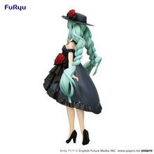 Vocaloid Trio-Try-iT Hatsune Miku (Outing Dress) Figure