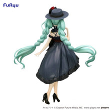 Vocaloid Trio-Try-iT Hatsune Miku (Outing Dress) Figure