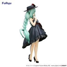 Vocaloid Trio-Try-iT Hatsune Miku (Outing Dress) Figure