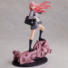 ZERO TWO: School Uniform Ver. 1/7 Scale Figure