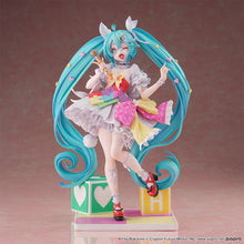 Vocaloid Hatsune Miku (Expo 2023 VR Ver.) 1/7 Scale Figure